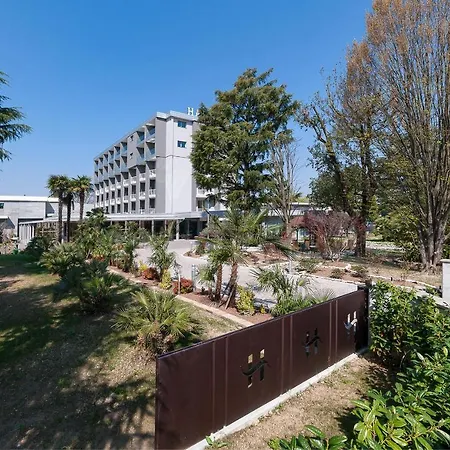 Hotel Harrys' Garden-2